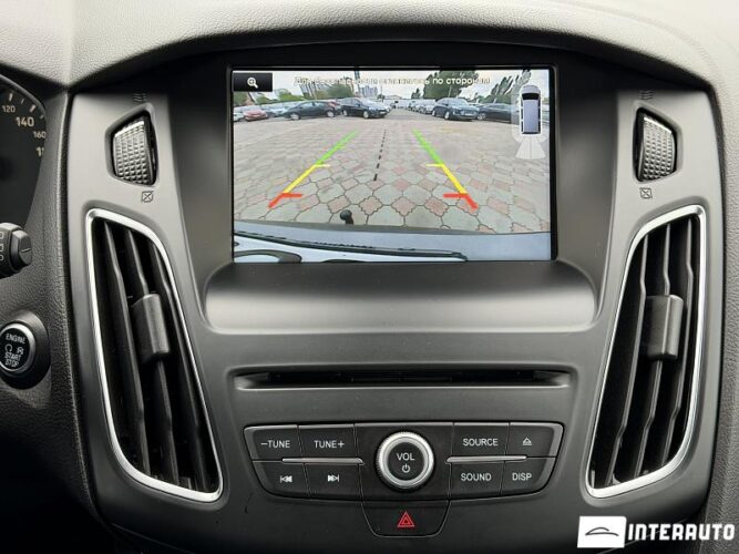 Ford Focus 45 interauto-car