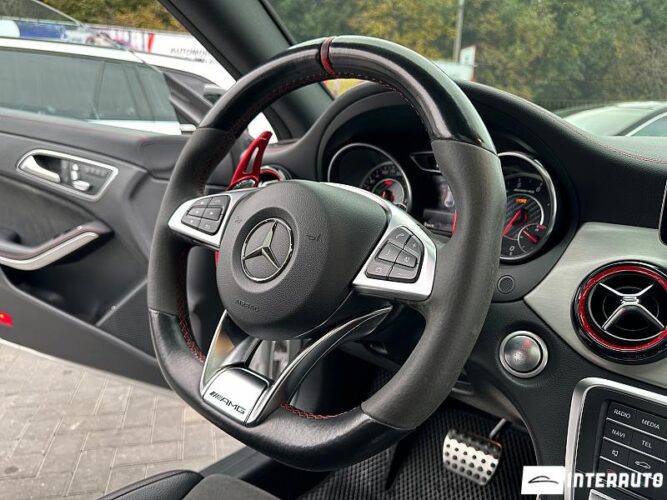 Mercedes CLA 45 AMG 41 interauto-car