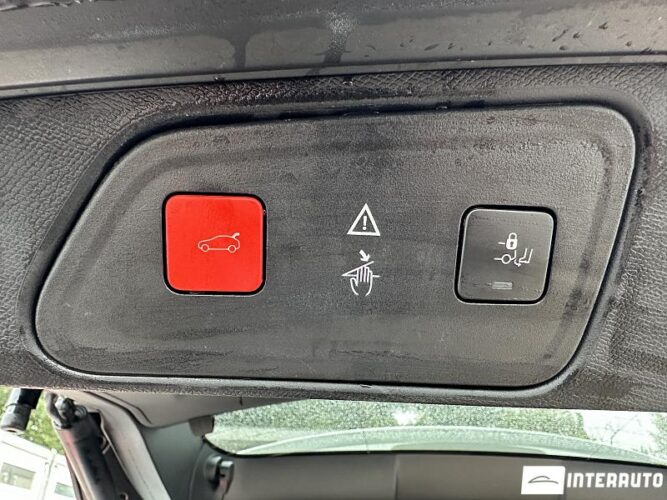 Peugeot 3008 47 interauto-car