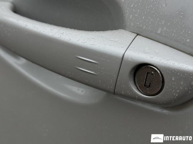 Peugeot 3008 34 interauto-car