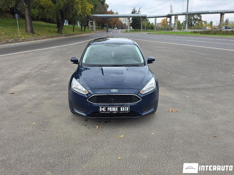 Ford Focus 12 automobil-interauto