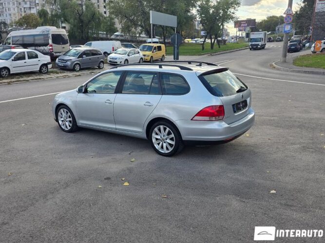 Volkswagen Golf 31 interauto-car