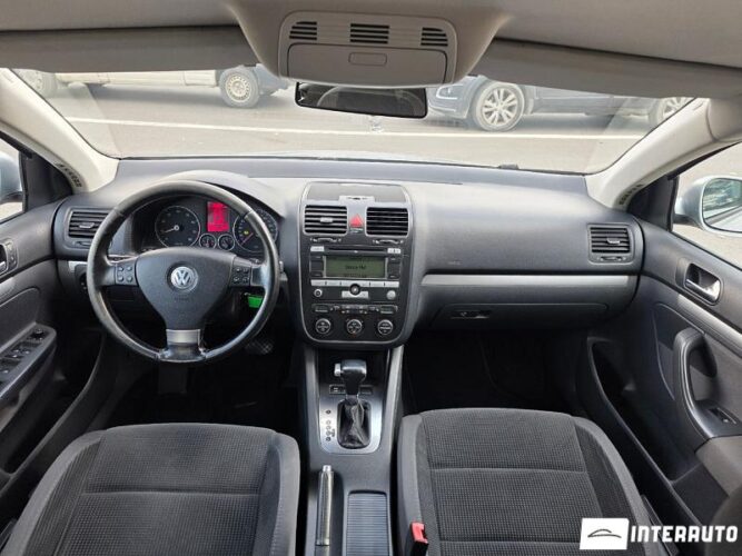 Volkswagen Golf 34 interauto-car