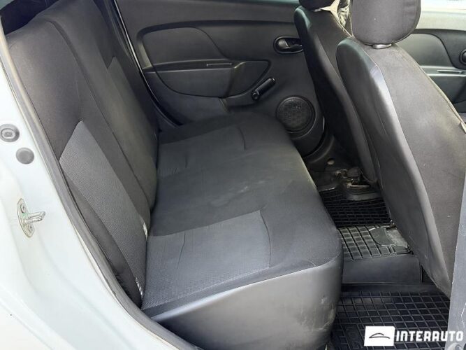 Dacia Logan MCV 39 interauto-car