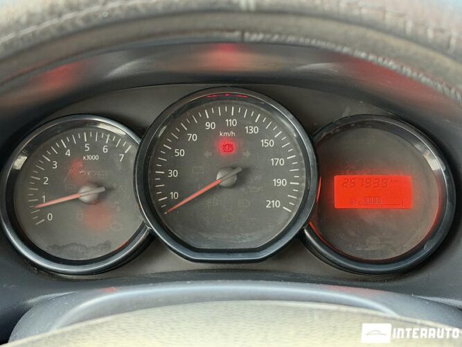 Dacia Logan MCV 34 interauto-car