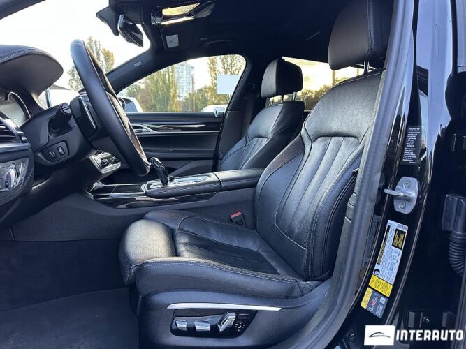 BMW 740e 44 interauto-car