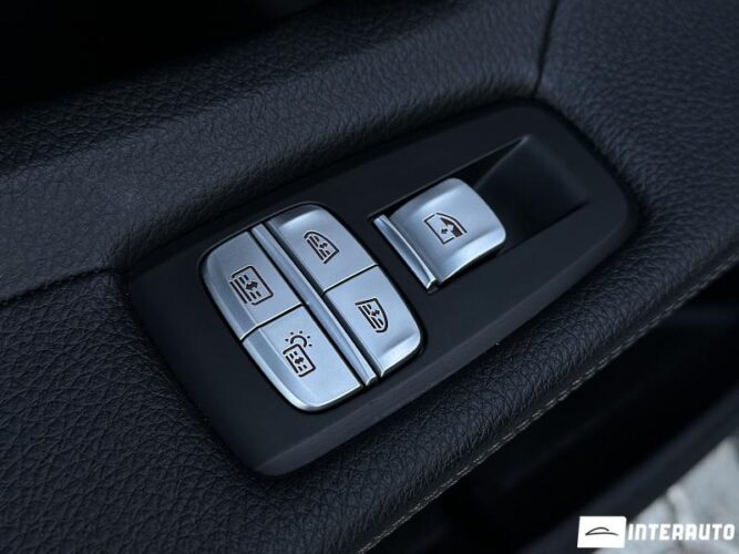 BMW 740e 61 interauto-car