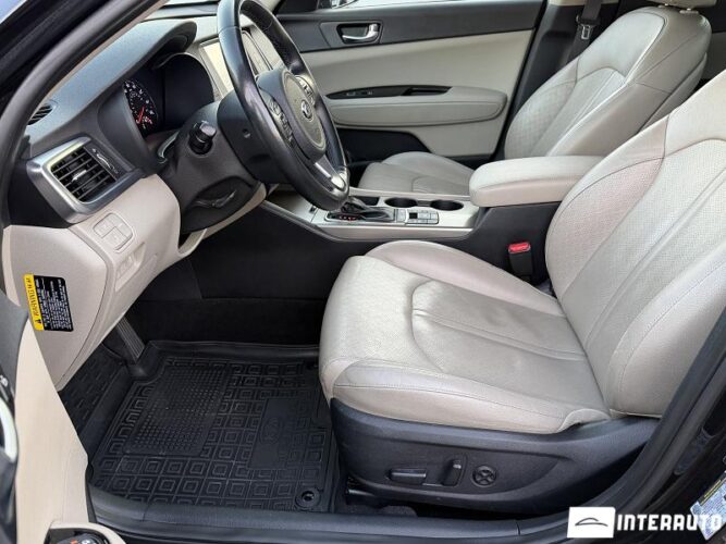 Kia Optima 38 interauto-car