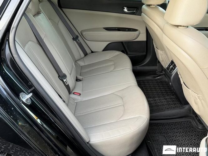 Kia Optima 49 interauto-car