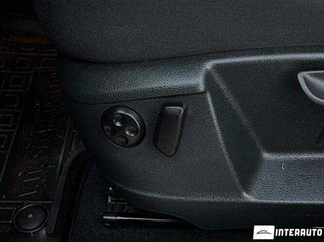 Volkswagen Sharan 38 interauto-car