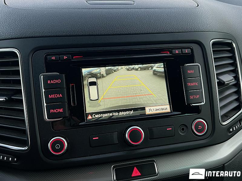 Volkswagen Sharan 23 automobil-interauto