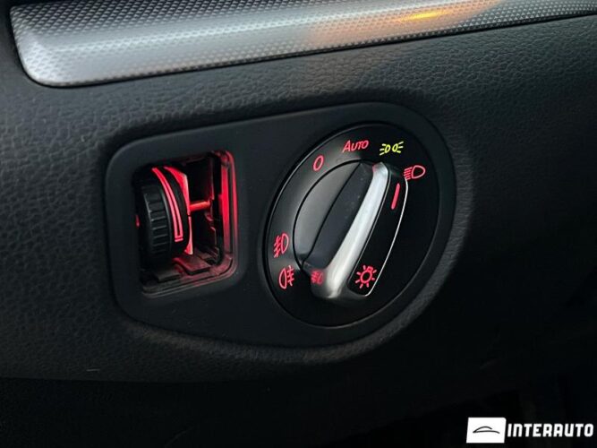 Volkswagen Sharan 40 interauto-car