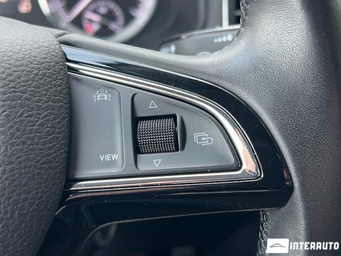 Skoda Karoq 43 interauto-car