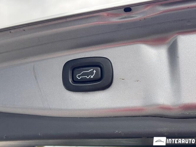 Mitsubishi Outlander 44 interauto-car