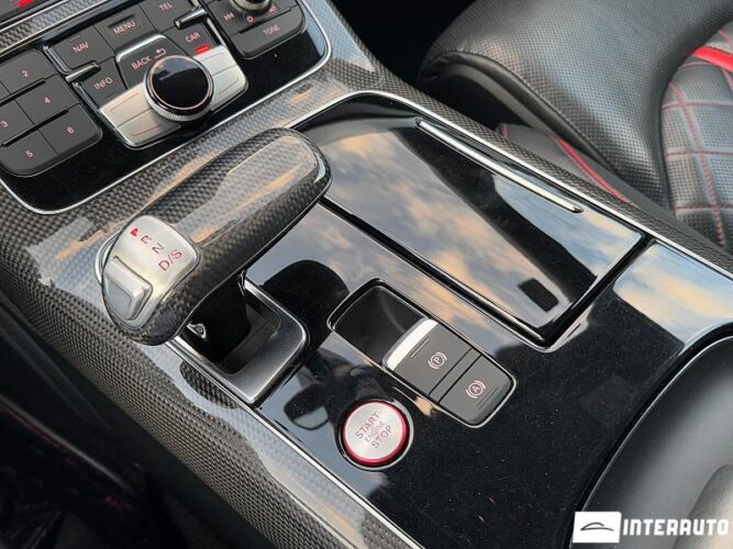 Audi S8 45 interauto-car