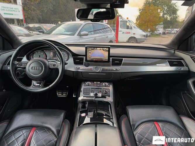Audi S8 40 interauto-car