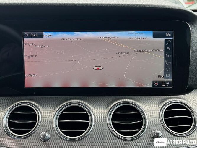 Mercedes E 220 40 interauto-car