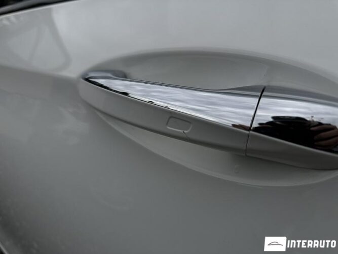 Mercedes E 350 36 interauto-car