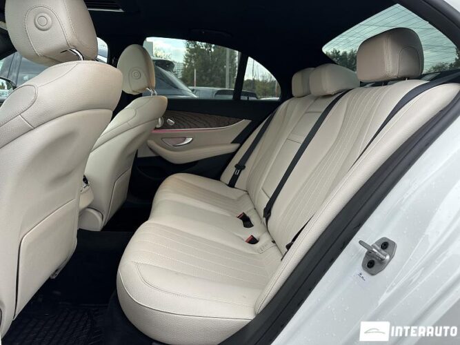 Mercedes E 350 48 interauto-car