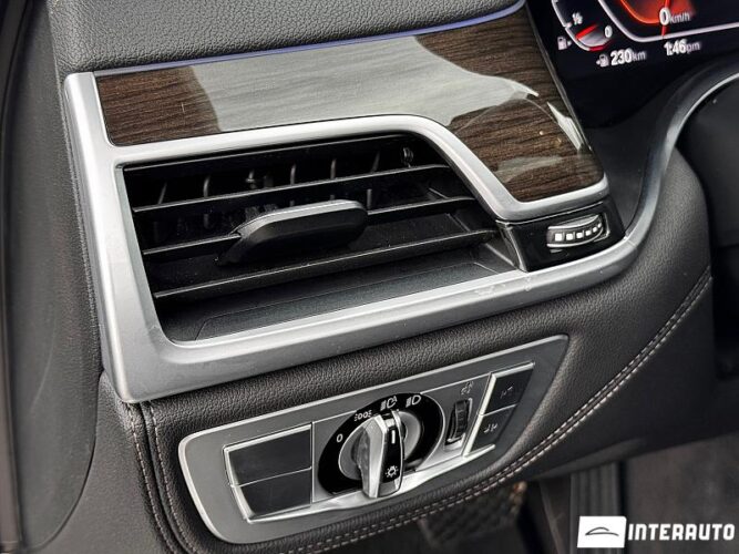 BMW 740 53 interauto-car