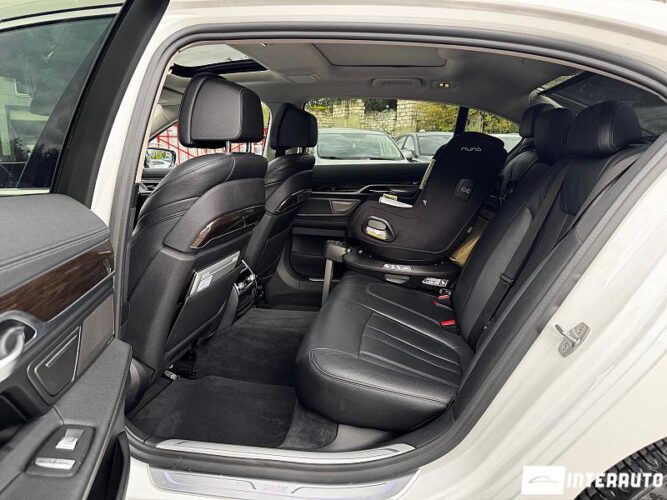 BMW 740 54 interauto-car