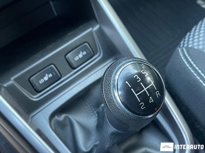 Suzuki Vitara 43 interauto-car