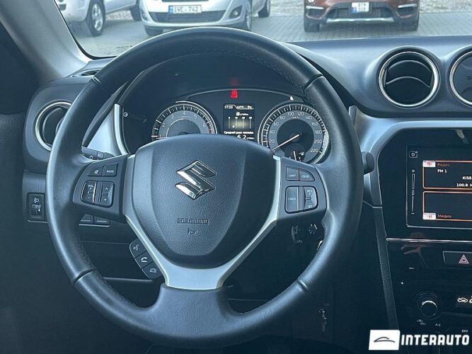Suzuki Vitara 39 interauto-car