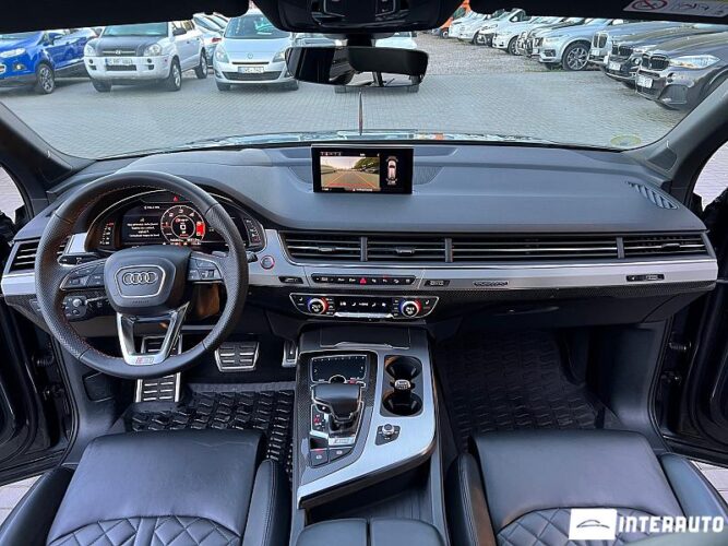 Audi SQ7 51 interauto-car
