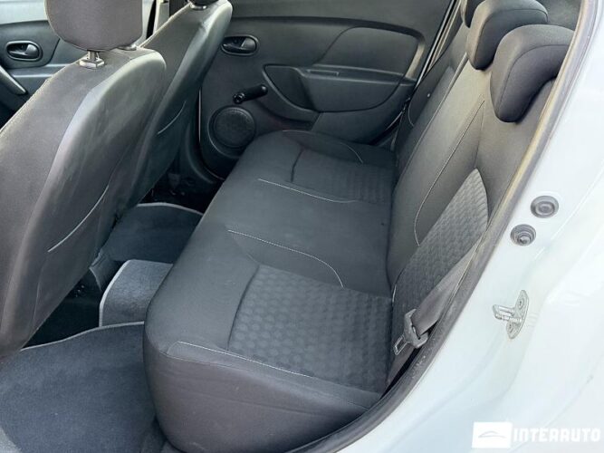 Dacia Logan 39 interauto-car