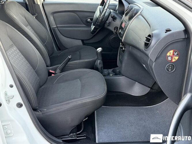 Dacia Logan 38 interauto-car