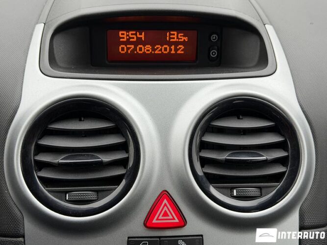 Opel Corsa 38 interauto-car