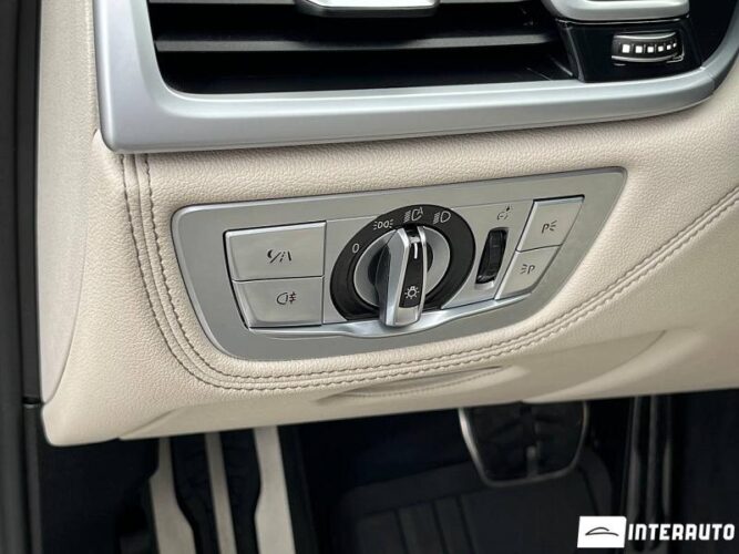 BMW 750 47 interauto-car