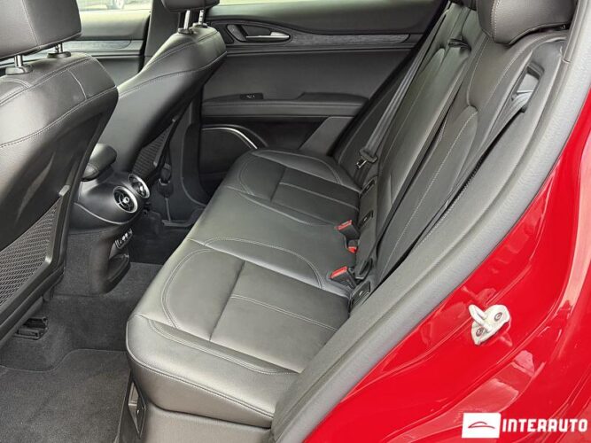 Alfa Romeo Stelvio Sprint 48 interauto-car