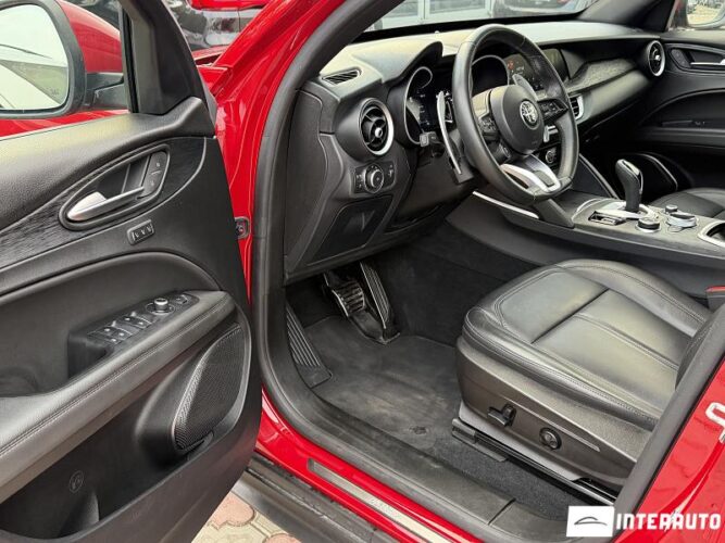 Alfa Romeo Stelvio Sprint 38 interauto-car