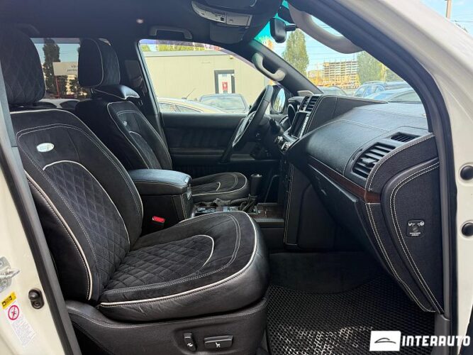 Toyota Land Cruiser Prado 48 interauto-car