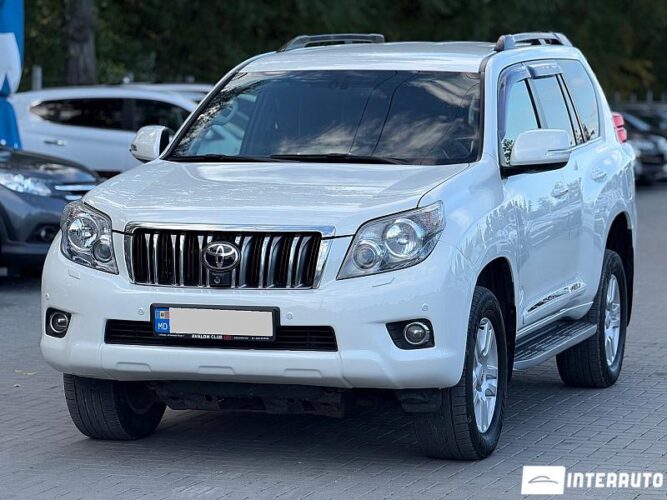 Toyota Land Cruiser Prado 32 interauto-car