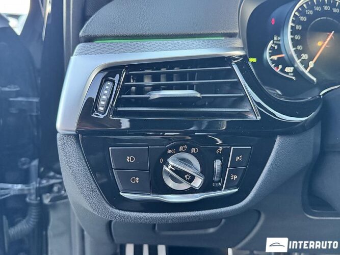 BMW 520 50 interauto-car