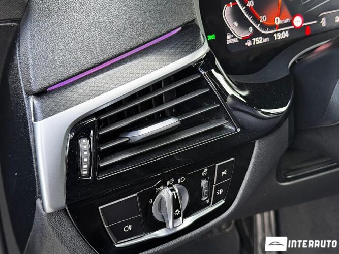 BMW 520 44 interauto-car
