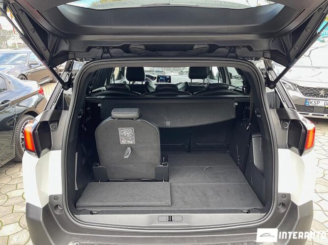 Peugeot 5008 37 interauto-car