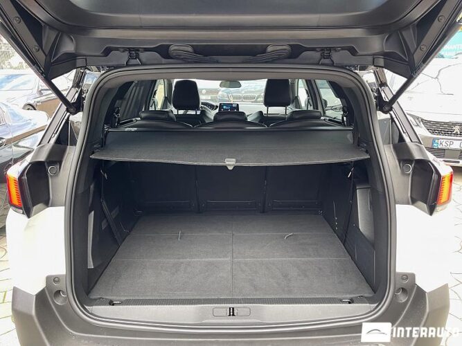 Peugeot 5008 36 interauto-car