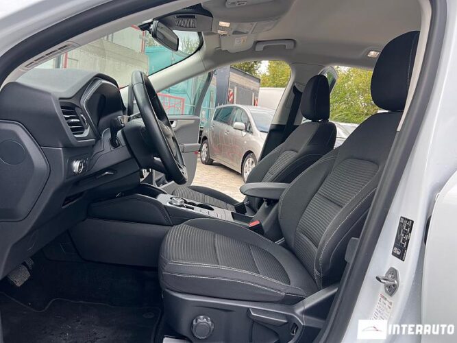 Ford Kuga 35 interauto-car