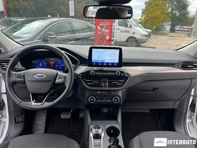 Ford Kuga 39 interauto-car