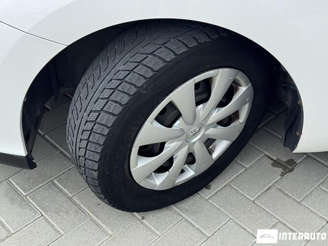 Toyota Auris 43 interauto-car