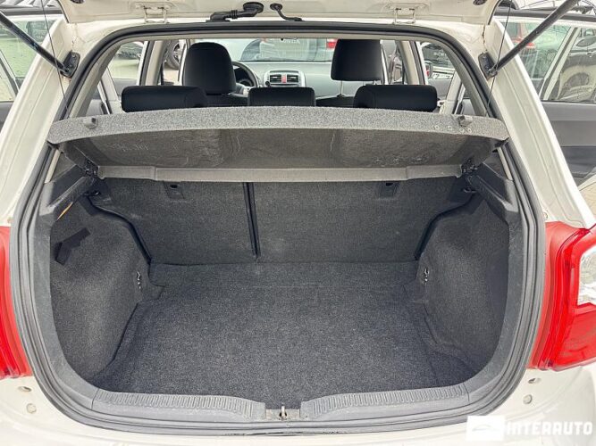 Toyota Auris 45 interauto-car