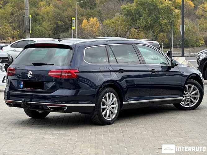 Volkswagen Passat GTE 35 interauto-car