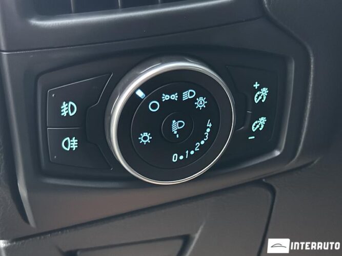 Ford Focus 50 interauto-car