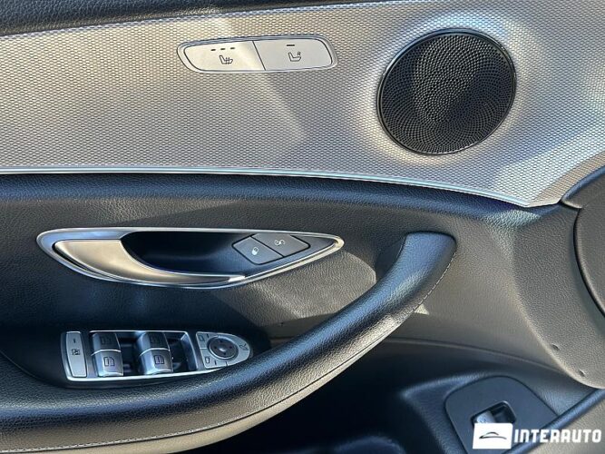 Mercedes E 220 46 interauto-car