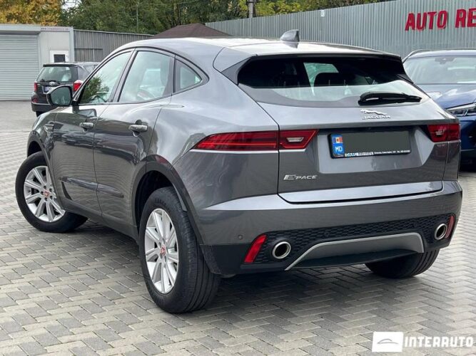 Jaguar E-Pace 37 interauto-car