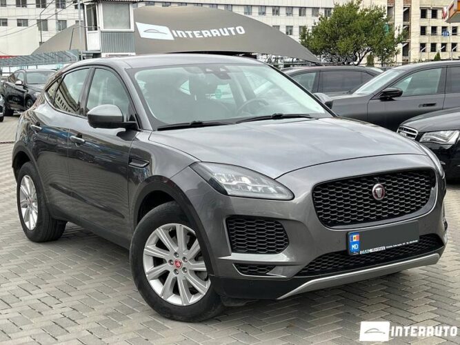 Jaguar E-Pace 36 interauto-car