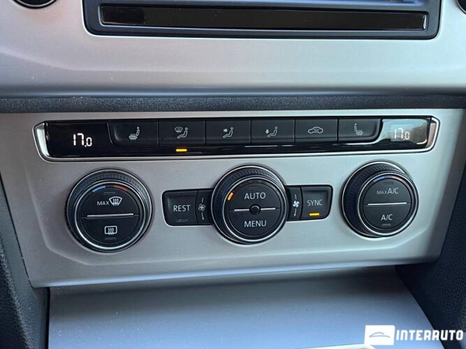 Volkswagen Passat 35 interauto-car